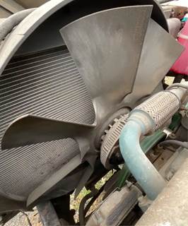 International MaxxForce 9/10 Fan for a 2006 International 7500