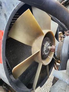 International VT365 Fan for a 2003 International 4200