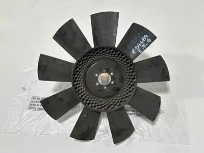 Mack AI 427 Fan for a 2004 Mack CV713 Granite