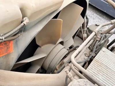 Mercedes-Benz OM460LA Fan for a 2004 Sterling L9500