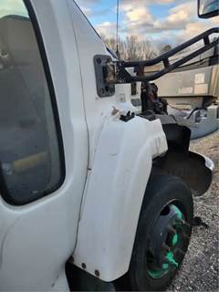 Chevrolet C5500 Right Fender Extension