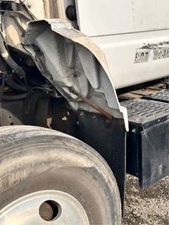 Chevrolet C7500 Left Fender Extension