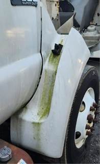 Ford F-650 Right Fender Extension