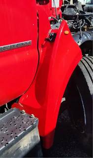 Ford F-750 Right Fender Extension