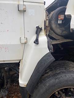 Ford LNT9000 Right Fender Extension