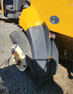 Freightliner 108SD Left Fender Extension