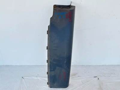 Freightliner Cascadia 113 Right Fender Extension