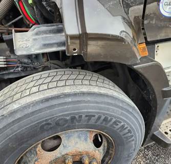 Freightliner Cascadia 116 Left Fender Extension for a 2020 Freightliner Cascadia 116 Day Cab