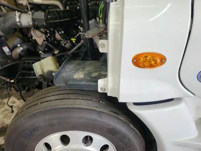 Freightliner Cascadia 125 Left Fender Extension
