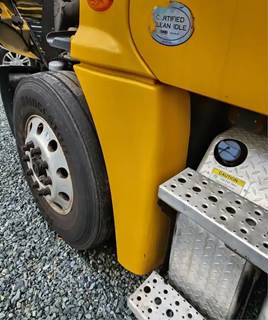 Freightliner Cascadia 125 Left Fender Extension