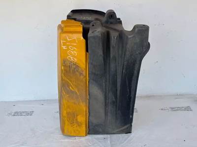 Freightliner Cascadia 125 Left Fender Extension