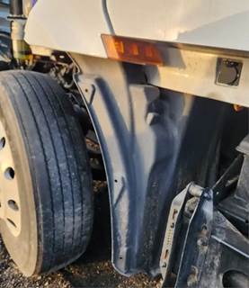 Freightliner Cascadia 126 Left Fender Extension