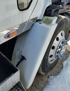 Freightliner Columbia 112 Right Fender Extension