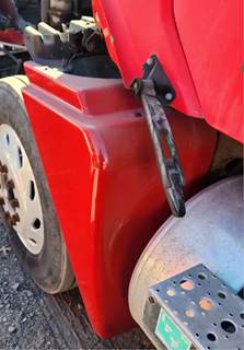Freightliner Columbia 120 Left Fender Extension