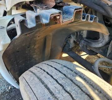 Freightliner Columbia 120 Right Fender Extension