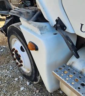 Freightliner Columbia 120 Left Fender Extension