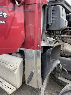 Freightliner Coronado 122 Right Fender Extension for a 2014 Freightliner Coronado 12