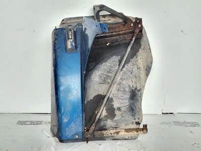 Freightliner Coronado 122 Left Fender Extension for a 2012 Freightliner Coronado 12