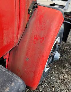 GMC Brigadier Right Fender Extension