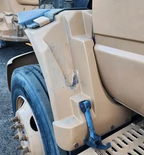 GMC C7500 Left Fender Extension