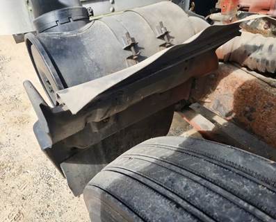 Hino FE Right Fender Extension