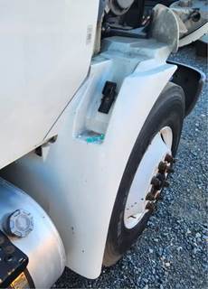 International 4400 Right Fender Extension