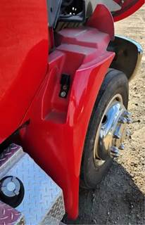 International 4400 LP Right Fender Extension