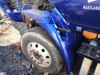 International 8600 Left Fender Extension