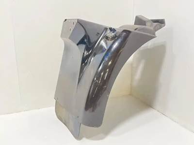 International 9200i Right Fender Extension