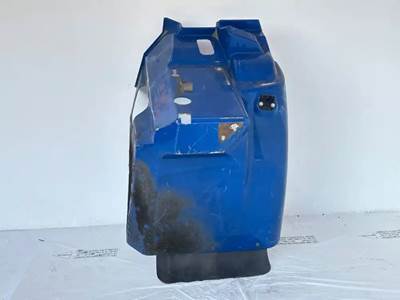 International 9200i Right Fender Extension