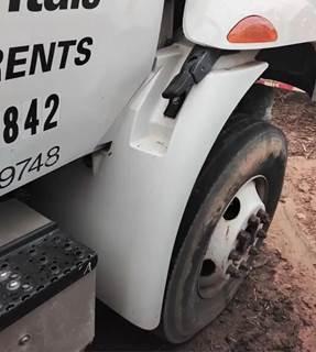 International DuraStar 4300 Right Fender Extension