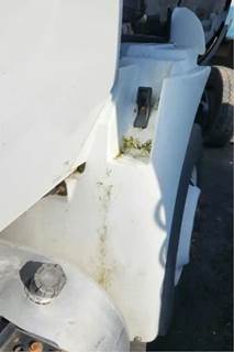 International DuraStar 4400 Right Fender Extension