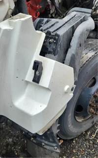 International LT625 Right Fender Extension