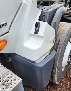 International LT625 Right Fender Extension