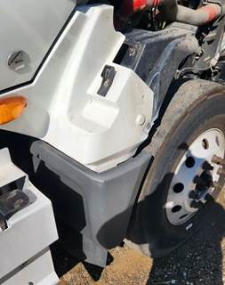 International LT625 Right Fender Extension