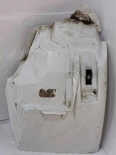 International MV607 Right Fender Extension