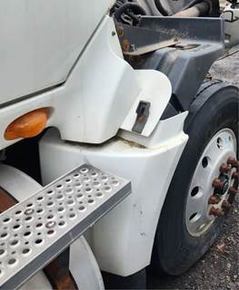 International ProStar Right Fender Extension