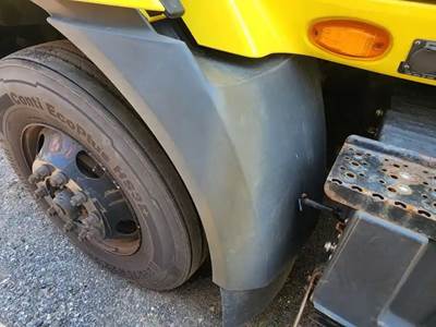 International RH613 Left Fender Extension