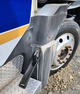 International TerraStar Right Fender Extension