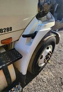 International TranStar 8600 Right Fender Extension