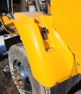 International WorkStar 7400 Left Fender Extension
