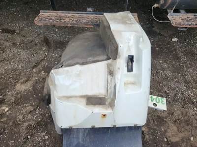 International WorkStar 7500 Right Fender Extension