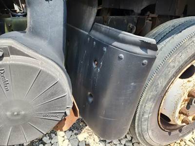 Isuzu FSR Right Fender Extension