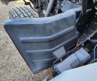 Isuzu NPR HD Left Fender Extension for a 2006 Isuzu NPR-HD