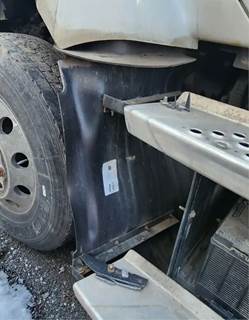 Kenworth T680 Left Fender Extension
