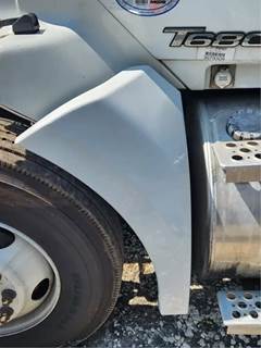 Kenworth T680 Left Fender Extension