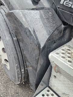 Kenworth T680 Left Fender Extension