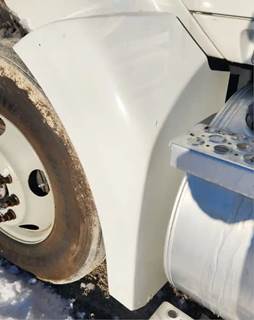 Kenworth T680 Left Fender Extension