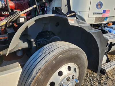 Mack Anthem Left Fender Extension