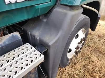 Mack Pinnacle CXU612 Right Fender Extension for a 2015 Mack CXU612